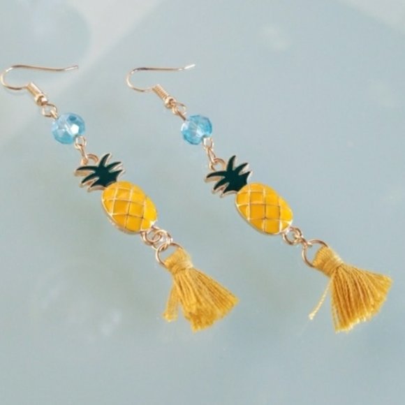 Jewelry - Pineapple earrings
